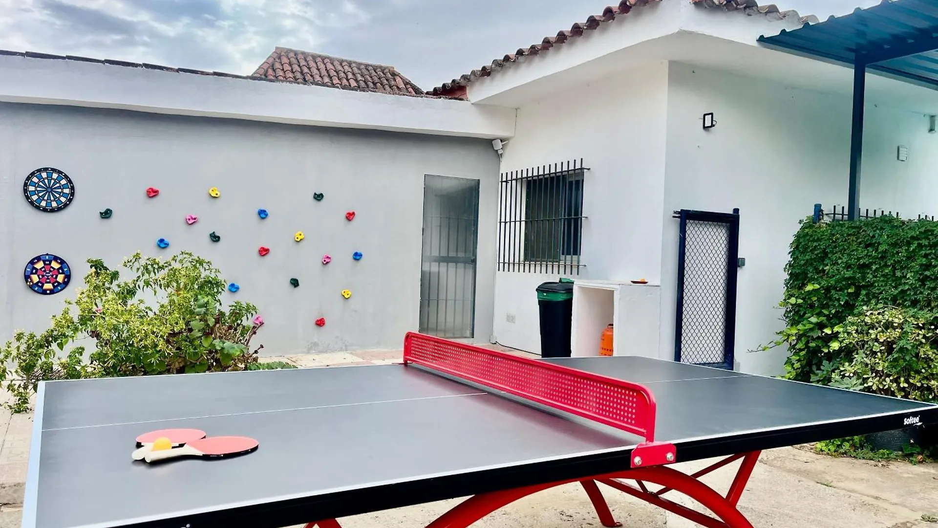 Villa San Patricio I Piscina Privada I Jacuzzi Spa I Bbq I Ps5 I Aire Acon I 3000M2 I 5Min-Centro Jerez de la Frontera 0*,  Espanha